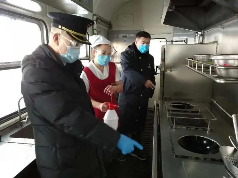 南宁最新肺炎动态，逆风翱翔，共同前行